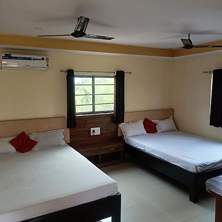 Hotel Knight Inn Airport Guwahati Bagian luar foto