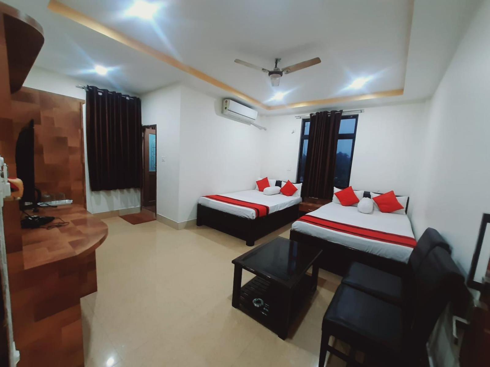 Hotel Knight Inn Airport Guwahati Bagian luar foto