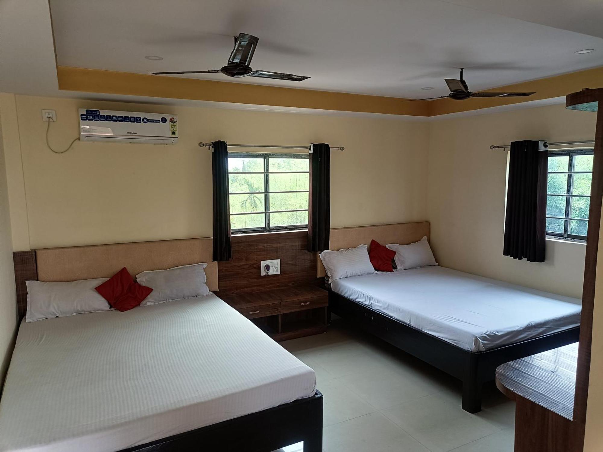 Hotel Knight Inn Airport Guwahati Bagian luar foto